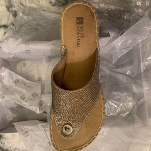 White Mountain gold glitter wedge sandal